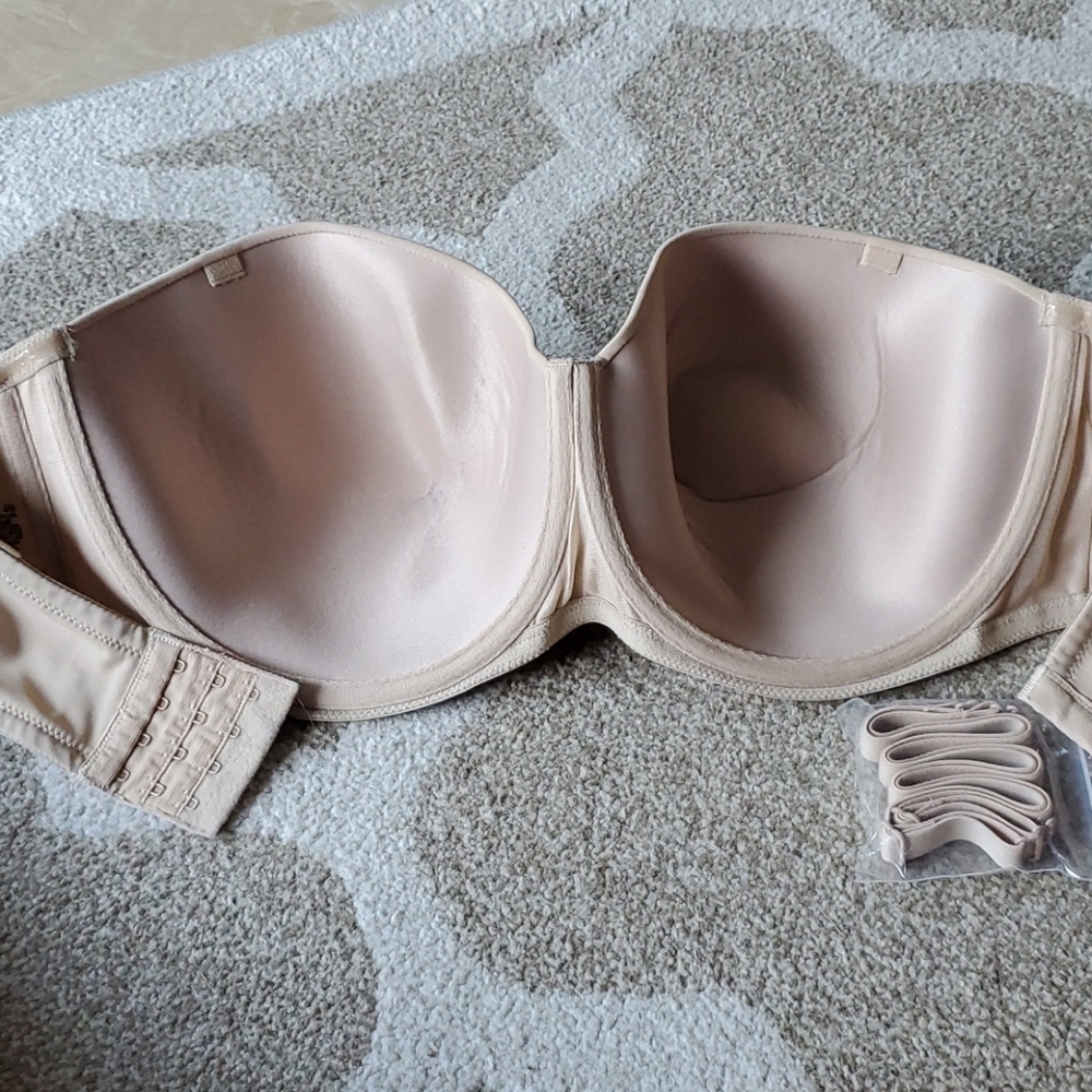 Nwot!! Bali underwire w/padding - Picture 2 of 5